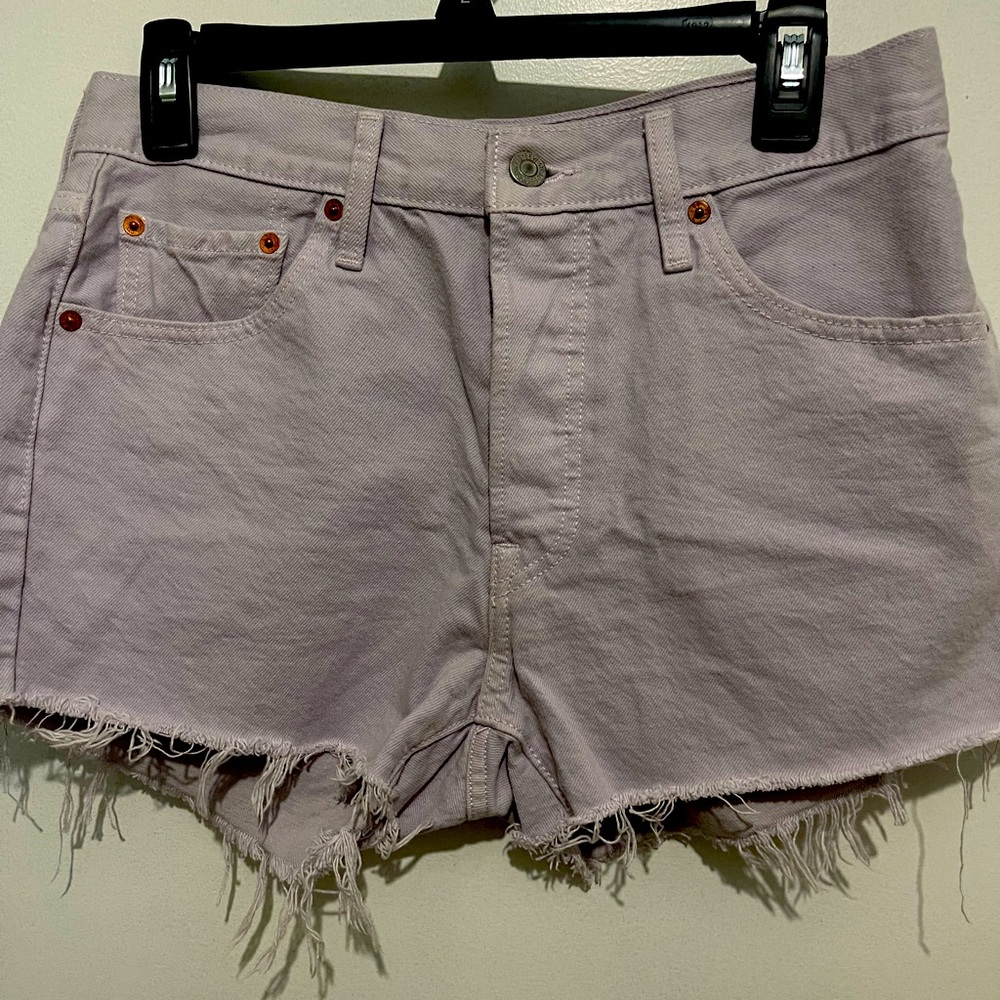 Levi's Women's Pastel Purple button-fly Jean Sz 28 Shorts